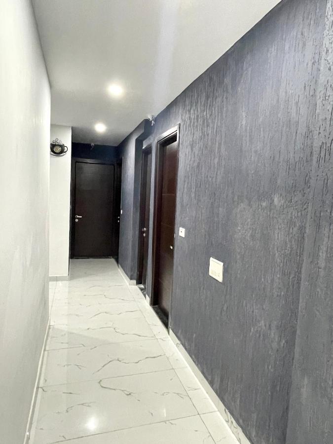 Lime Boutique B&B Gk-1 At Kailash Colony Metro , Greater Kailash Near Eros Hotel Nehru Place Neu-Delhi Exterior foto