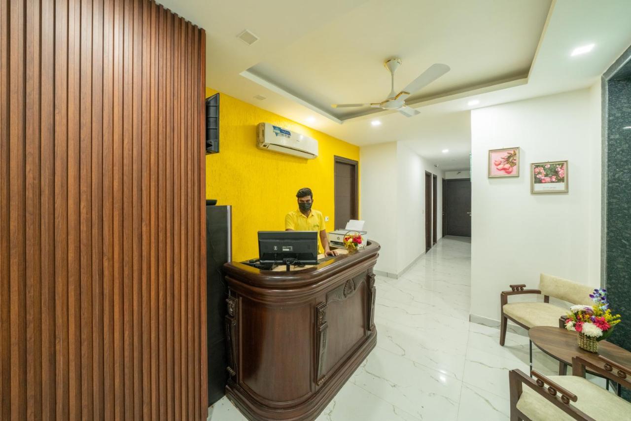 Lime Boutique B&B Gk-1 At Kailash Colony Metro , Greater Kailash Near Eros Hotel Nehru Place Neu-Delhi Exterior foto