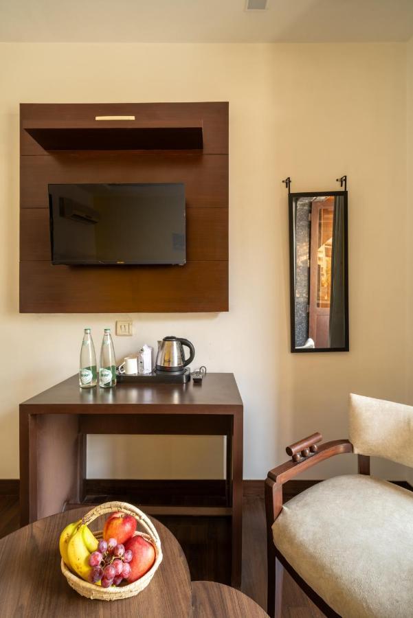 Lime Boutique B&B Gk-1 At Kailash Colony Metro , Greater Kailash Near Eros Hotel Nehru Place Neu-Delhi Exterior foto